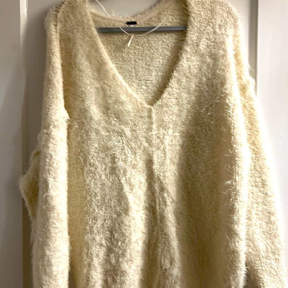 Free People cream v neck sweater
